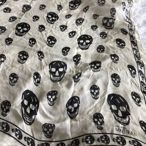 Alexander McQueen silk cream and black scarf